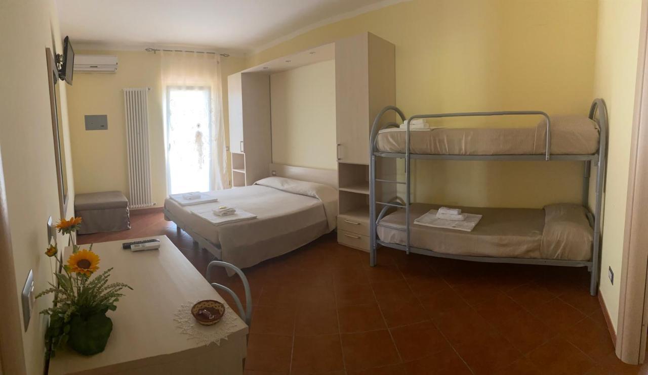 Il Nido Delle Rondini Bed & Breakfast Grottole Exterior foto