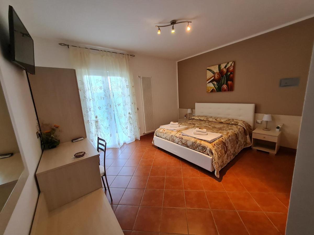 Il Nido Delle Rondini Bed & Breakfast Grottole Exterior foto